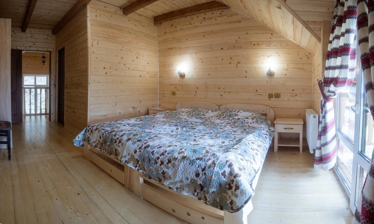 Villa Karpatska Oselia à Verkhovyna Extérieur photo